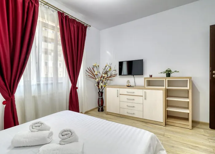 Homie Grand - Private Parking - Self Check-in Bükreş