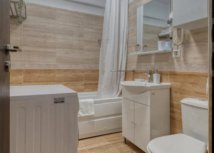 Homie Grand - Private Parking - Self Check-in Apartmán