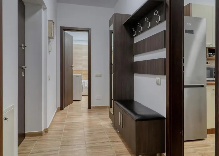 Apartmán Homie Grand - Private Parking - Self Check-in